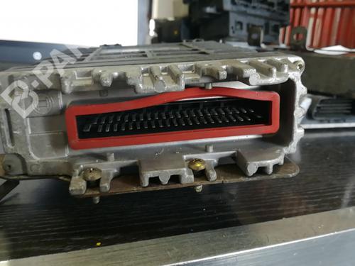 Used Engine control unit (ECU) VW GOLF III (1H1) 1.4 (55 hp) 6180934