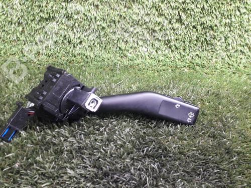 Used Steering column stalk SEAT LEON (1P1) 1.9 TDI (105 hp) 6412996