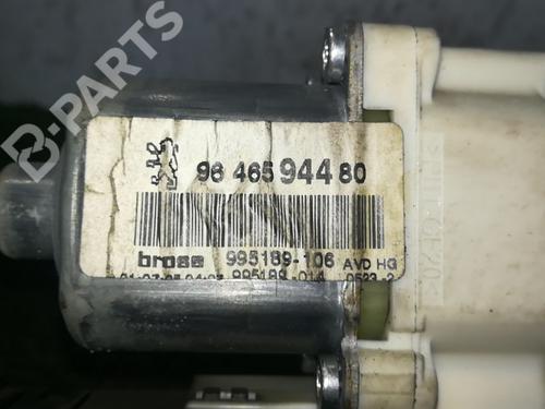 Right front window motor PEUGEOT 407 (6D_) 2.0 (6DRFNB, 6DRFNE) | BP6182759E20