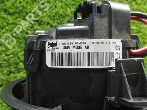 Heater blower motor PEUGEOT 208 I (CA_, CC_) 1.6 HDi | BP6185130M62