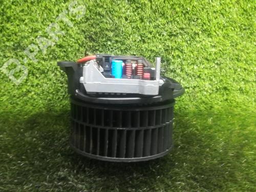 Used Heater blower motor MERCEDES-BENZ CLS (C219) CLS 320 CDI (219.322) (224 hp) 6187970