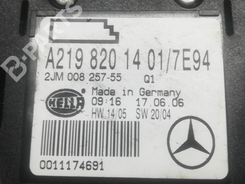 Plafonnier MERCEDES-BENZ CLS (C219) CLS 320 CDI (219.322) | BP7089215I8