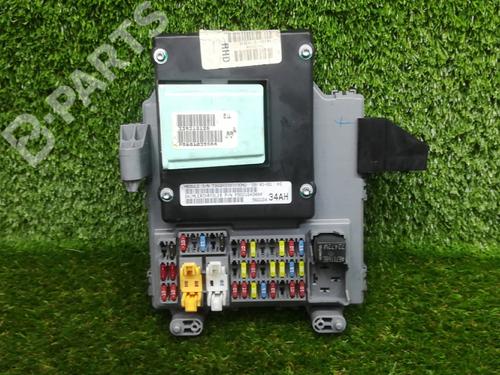 Fuse box JEEP CHEROKEE (KJ) 2.5 CRD 4x4 3393101B