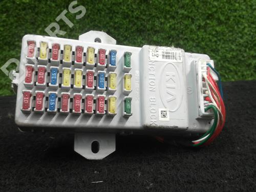 Fuse box KIA SORENTO I (JC) 2.5 CRDi | BP6197786E1