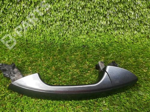 Used Front left exterior door handle MERCEDES-BENZ C-CLASS (W204) [2007-2015]  6197987