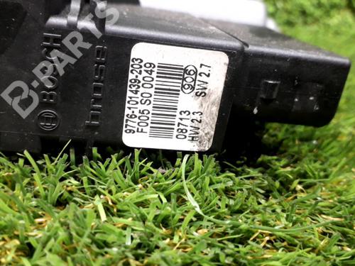 Moteur de lève-vitre arrière gauche VW GOLF IV (1J1) 1.4 16V | BP6198478E23