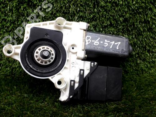 Moteur de lève-vitre arrière gauche VW GOLF IV (1J1) 1.4 16V | BP6198478E23
