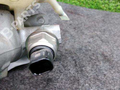 Brake master cylinder MERCEDES-BENZ C-CLASS (W203) C 270 CDI (203.016) | BP6198768M77 