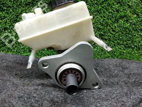 Brake master cylinder MERCEDES-BENZ C-CLASS (W203) C 270 CDI (203.016) | BP6198768M77 