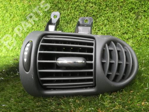 Air vent MERCEDES-BENZ C-CLASS (W203) C 270 CDI (203.016) BP11678540I21