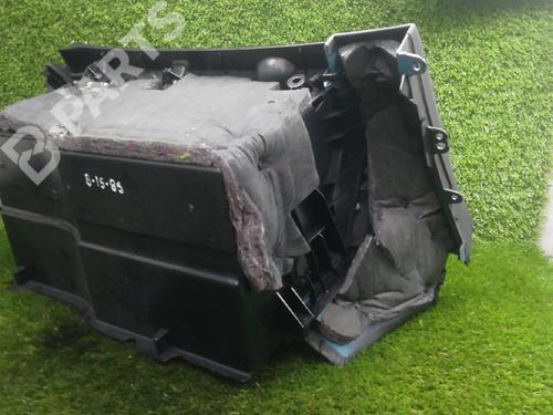 Glove box MERCEDES-BENZ C-CLASS (W203) C 270 CDI (203.016) | BP6198795C95 