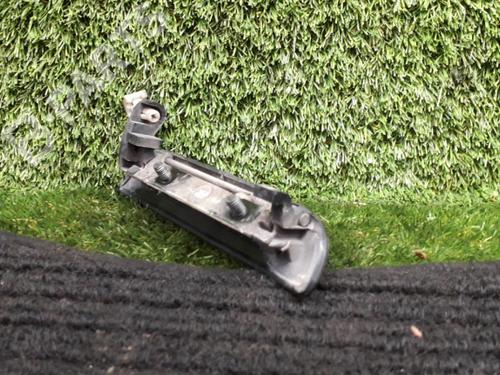 Klamka zewnętrzna drzwi przednich lewych MAZDA B-SERIE (UN) 2.5 TD 4WD | BP6198988C128 