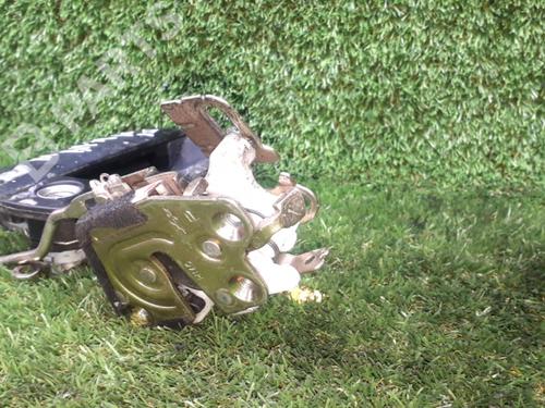 Front right lock HYUNDAI H-1 Van (A1) 2.5 CRDi | BP6199356C97 