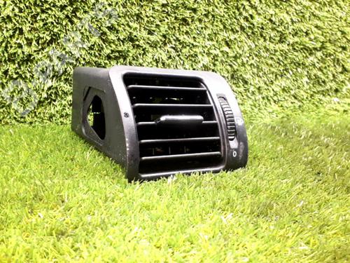 Luftventilen MERCEDES-BENZ M-CLASS (W163) ML 270 CDI (163.113) (163 hp) 11678544