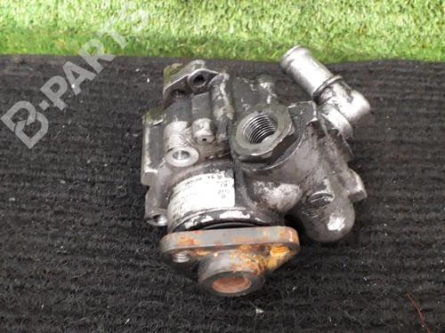 Bomba direccion AUDI A4 B6 (8E2) 2.5 TDI quattro (180 hp) 8E0145155