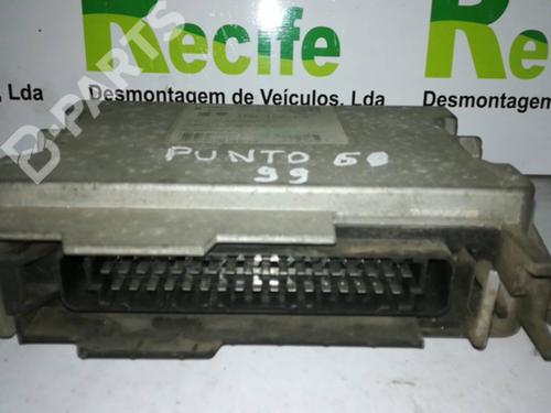 Engine control unit (ECU) FIAT PUNTO (176_) | BP6220391M57