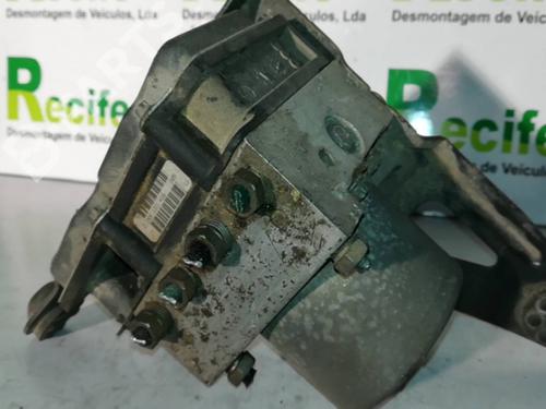 Used ABS pump RENAULT MEGANE I (BA0/1_) [1995-2004]  6222294