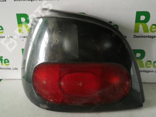 Farolim esquerdo RENAULT MEGANE I (BA0/1_) [1995-2004]null FASE I