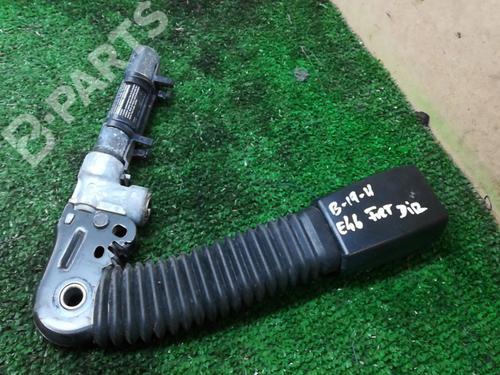 Used Seat buckle BMW 3 (E46) 320 d (136 hp) 6227432