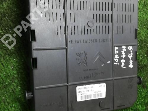 Fuse box PEUGEOT 407 SW (6E_, 6D_) 2.2 HDi 170 | BP6228135E1 