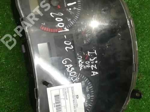 Used Instrument cluster SEAT IBIZA II (6K1) [1993-2002]  6228504