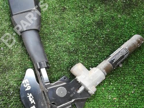 Used Seat buckle BMW 5 (E39) 525 tds (143 hp) 6228834