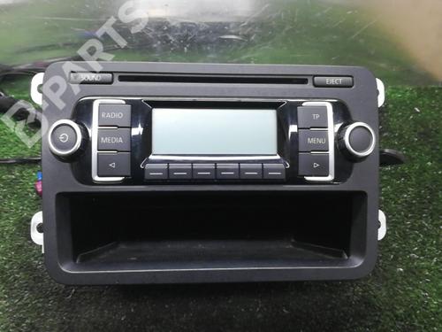 Used Radio VW GOLF VI (5K1) 1.6 TDI (105 hp) 6231633