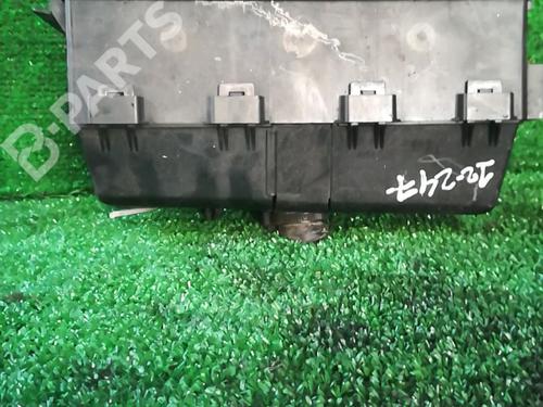 Used Fuse box FORD TRANSIT CONNECT (P65_, P70_, P80_) 1.8 Di (75 hp) 6233385