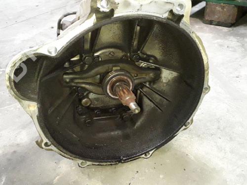 Gearbox MERCEDES-BENZ 123 Saloon (W123) 200 D | BP6235948M3