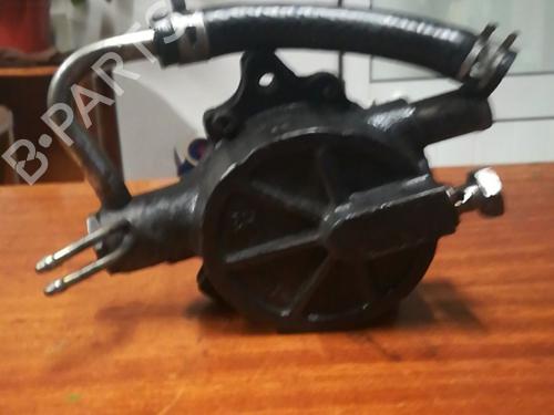 Used Vacuum pump HYUNDAI H-1 / STAREX Bus (A1) 2.4 4WD (112 hp) 14436079