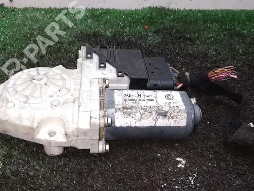 Used Left rear window motor VW GOLF IV (1J1) [1997-2008]  6237400