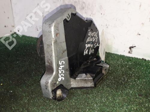 Used Front right lock TOYOTA AVENSIS (_T25_) [2003-2008]  6238979