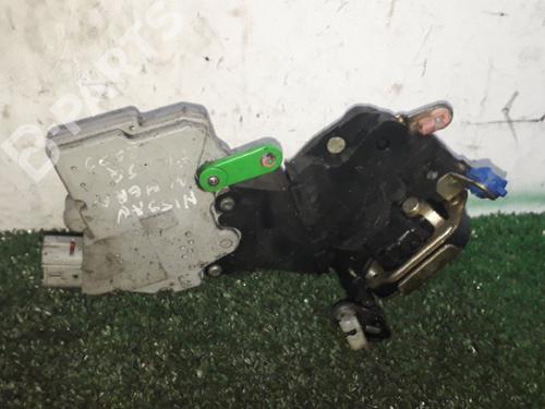 Used Front left lock NISSAN ALMERA II (N16) [2000-2025]  6240303