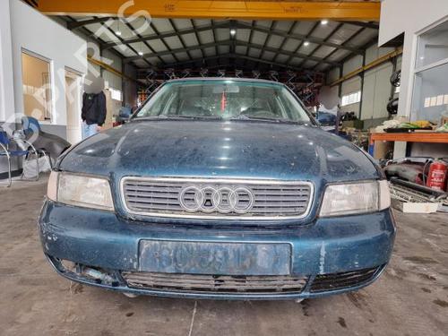 Vindusheismotor venstre foran AUDI A4 B5 (8D2) 1.8 | BP13656369E21 