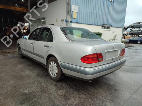 Højre solskærm MERCEDES-BENZ E-CLASS (W210) E 220 D (210.004) | BP22423151I2 