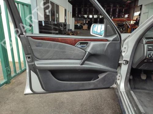 Højre solskærm MERCEDES-BENZ E-CLASS (W210) E 220 D (210.004) | BP22423151I2 