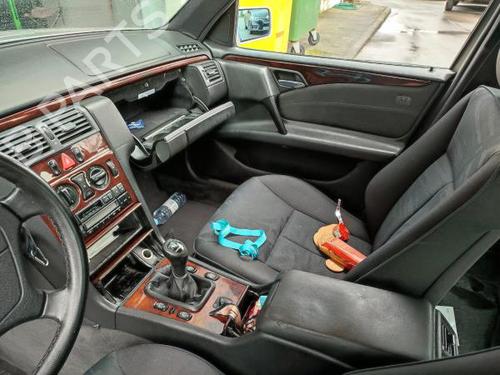 Højre solskærm MERCEDES-BENZ E-CLASS (W210) E 220 D (210.004) | BP22423151I2 