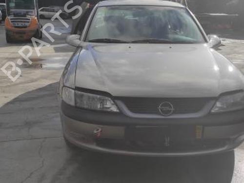 Brugte OPEL VECTRA B Hatchback (J96) 1.6 i 16V (F68) (101 hp) 3228408