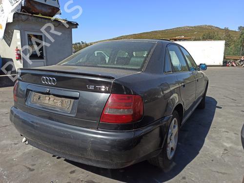 Høyre bak utvendig håndtak AUDI A4 B5 (8D2) 1.9 TDI | BP11017114C130 