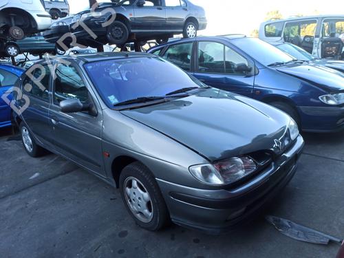 Used Parts RENAULT MEGANE I (BA0/1_) 1.6 e (BA0F, BA0S) (90 hp) 3214098