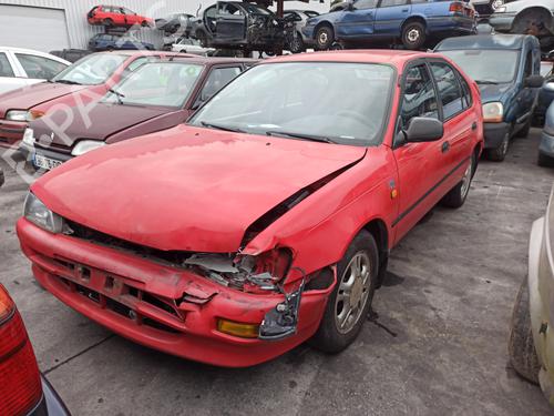 Brugte TOYOTA COROLLA (_E10_) 1.3 XLI (EE101_, EE101R) (75 hp) 3228766