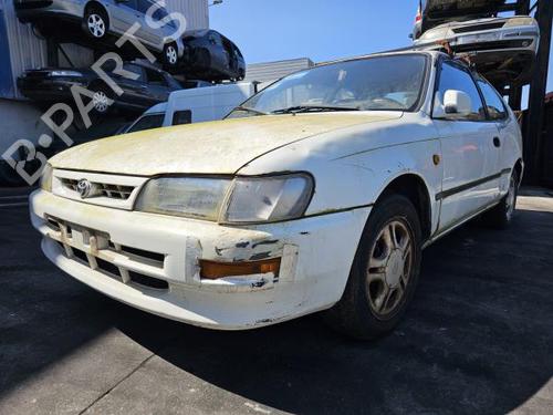 Brugte TOYOTA COROLLA (_E10_) 2.0 D (CE100_, CE100R) (72 hp) 3217176