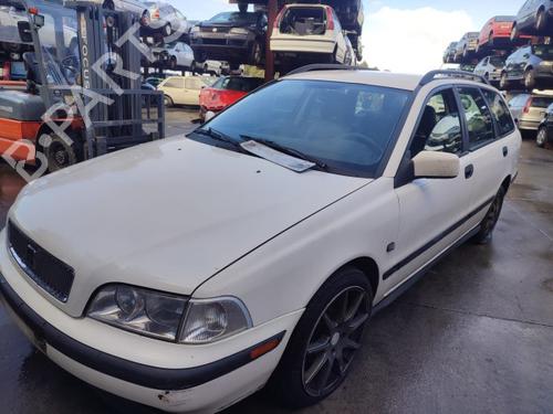 Brugte VOLVO V40 Estate (645) 1.8 (115 hp) 3229432