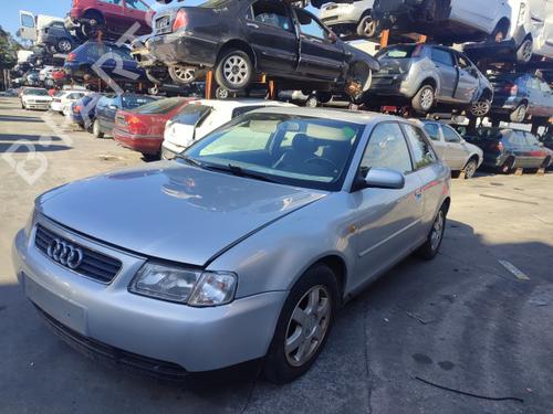 Brugte AUDI A3 (8L1) 1.6 (101 hp) 3220679