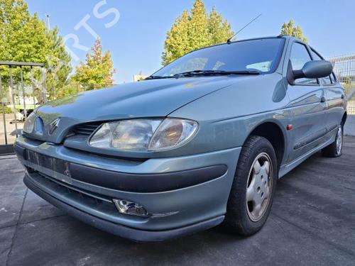 Used Parts RENAULT MEGANE I Classic (LA0/1_) 1.4 (LA0E, LA0V) (75 hp) 3227604