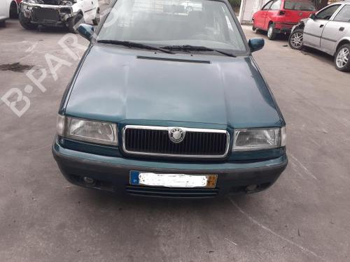 Pièces Détachées Usagées SKODA FELICIA I (6U1) 1.9 D (64 hp) 3211312