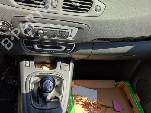 Charnière/Limiteur de porte RENAULT GRAND SCÉNIC III (JZ0/1_) 1.5 dCi (JZ09, JZ0D, JZ10, JZ14, JZ1G, JZ29, JZ2C) | BP19287178C146 