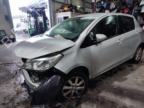 Brugte TOYOTA YARIS (_P13_) 1.0 (KSP130_, KSP130) (69 hp) 3217658