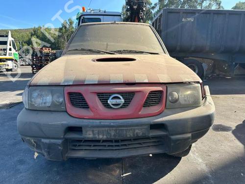 Teile für NISSAN TERRANO II (R20) 2.7 TDi 4WD (125 hp) 3219040 