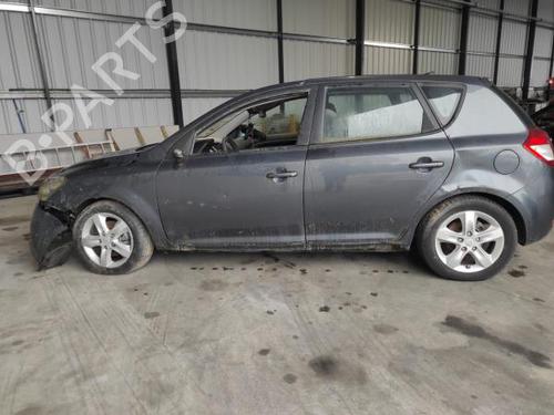 Klamka zewnętrzna drzwi przednich lewych KIA CEE'D Hatchback (ED) 1.4 CVVT | BP10377854C128 